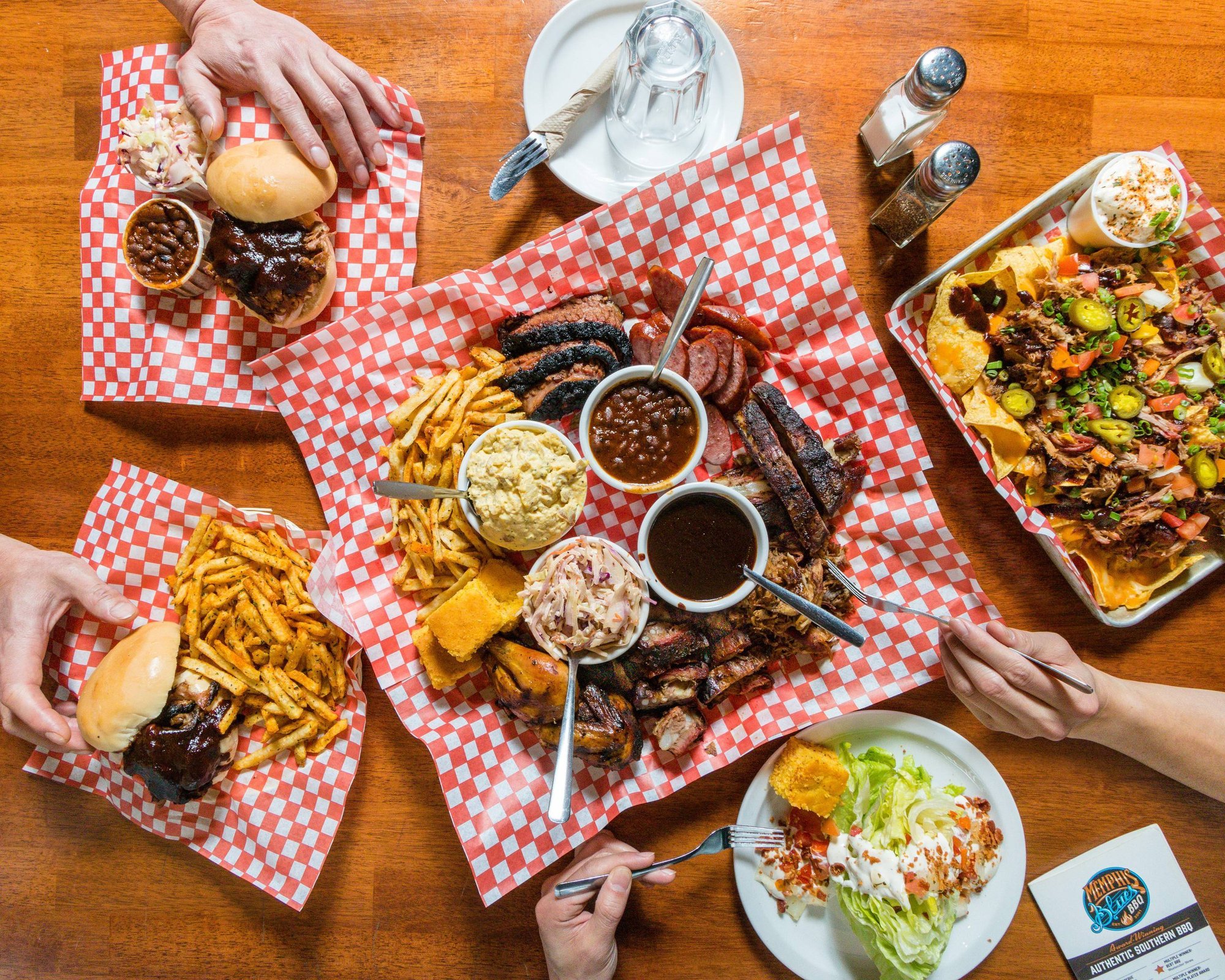 Memphis Blues Barbeque House, Restaurant in Vancouver