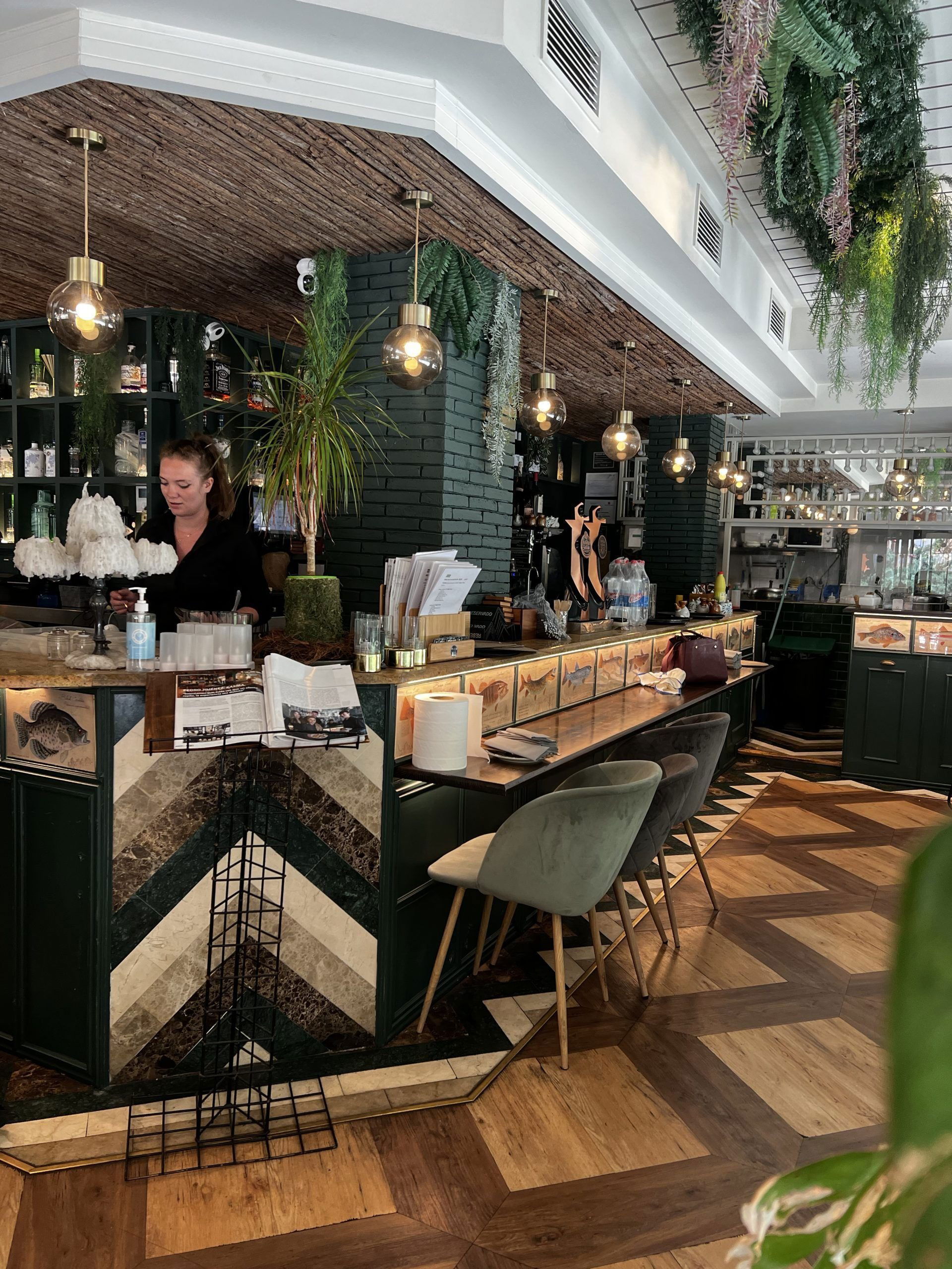 KASIBA, Restaurant in Alcorcon
