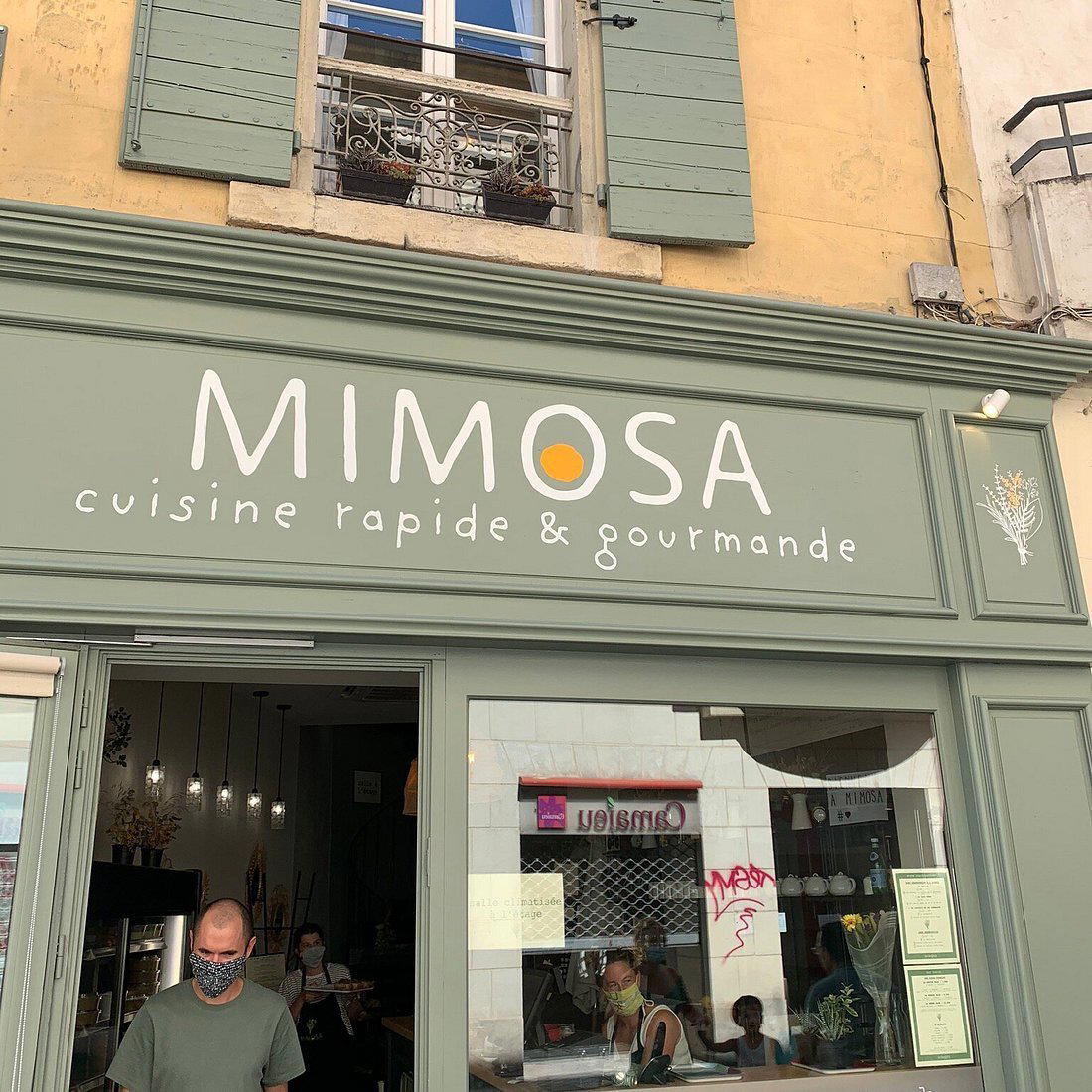 Mimosa restaurant in Arles, France