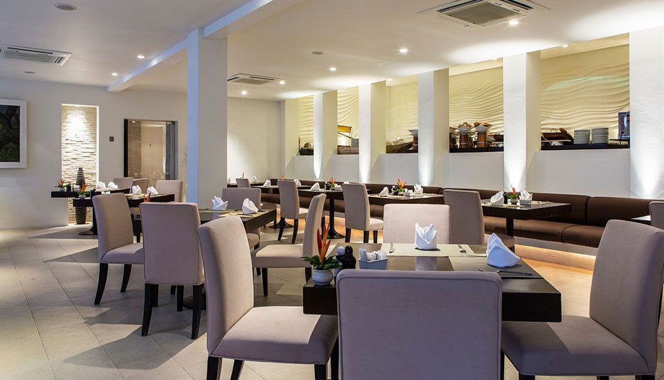 Earth Café, Restaurant in Phuket
