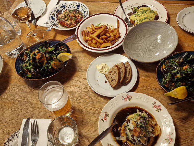 Hos Peder, Oslo, Norway