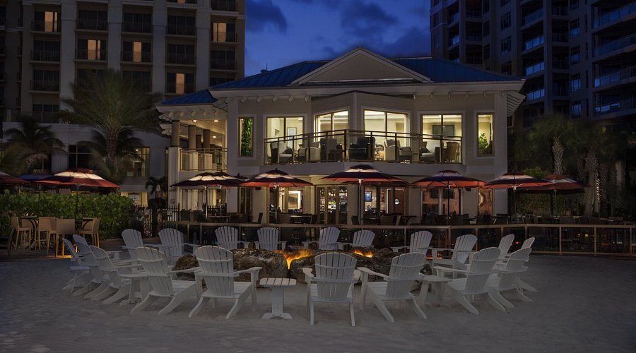 Tate Island Grill