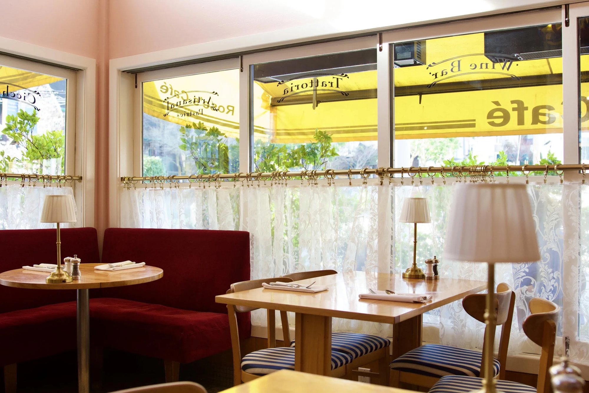 Rose's Cafe restaurant in San Francisco, United States
