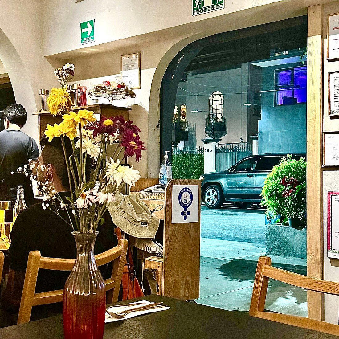 Mux Restaurante restaurant in Mexico City, Mexico