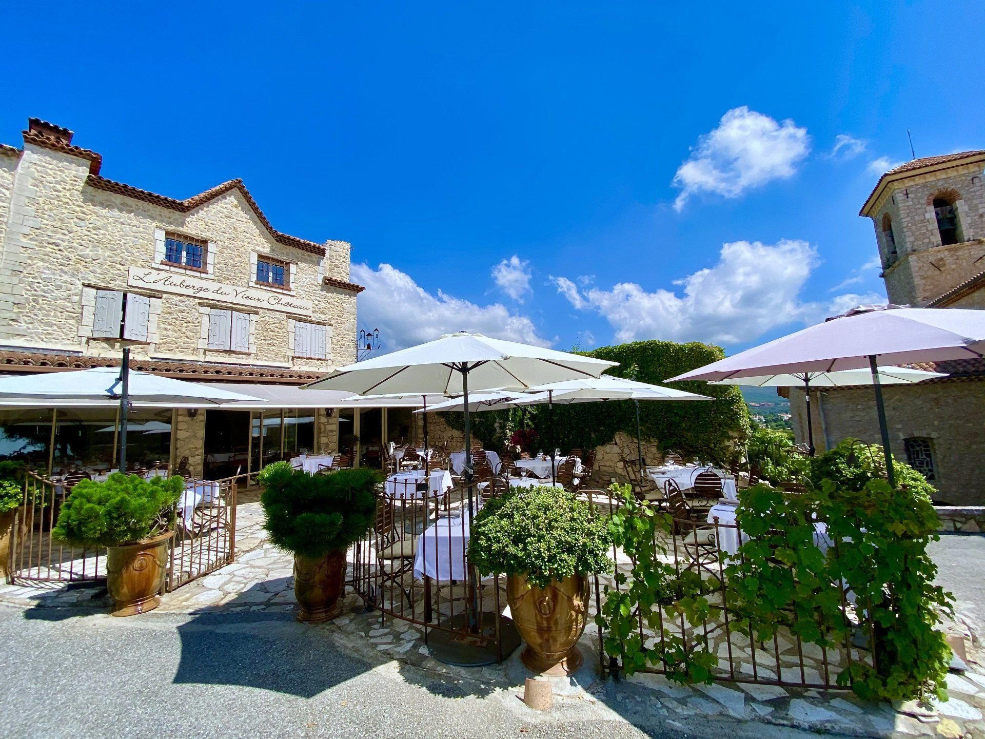 Auberge du Vieux Château restaurant in Cabris