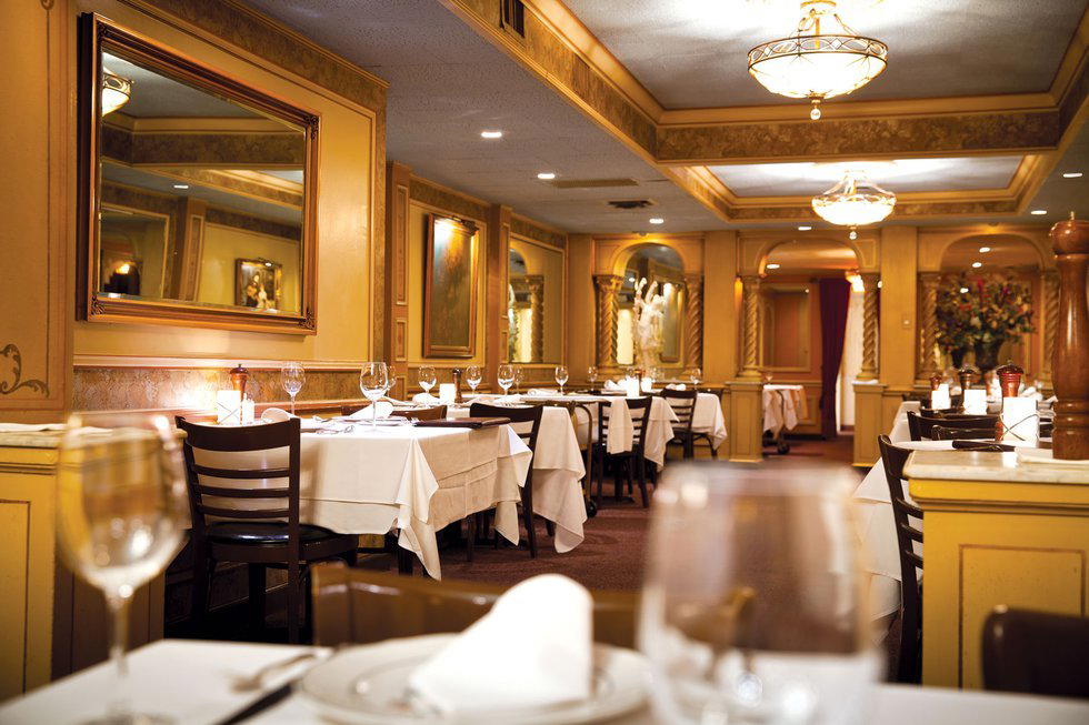 Dominic's restaurant in St Louis, United States
