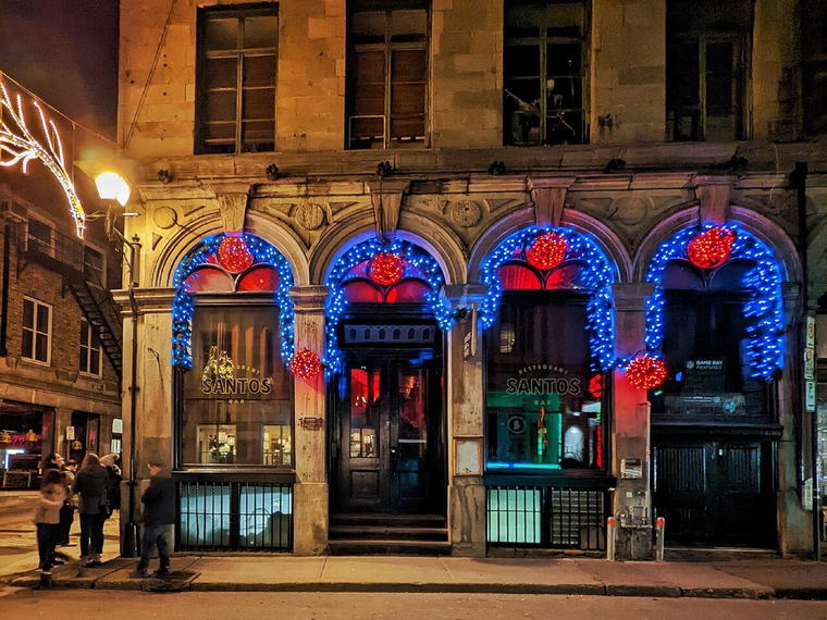 Santos, Montréal, Canada