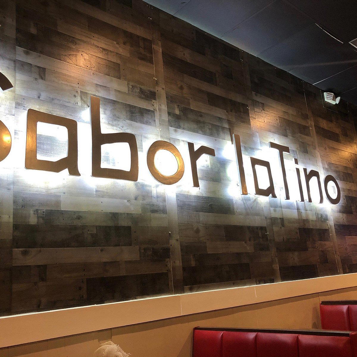 Sabor Latino restaurant in Homewood, United States