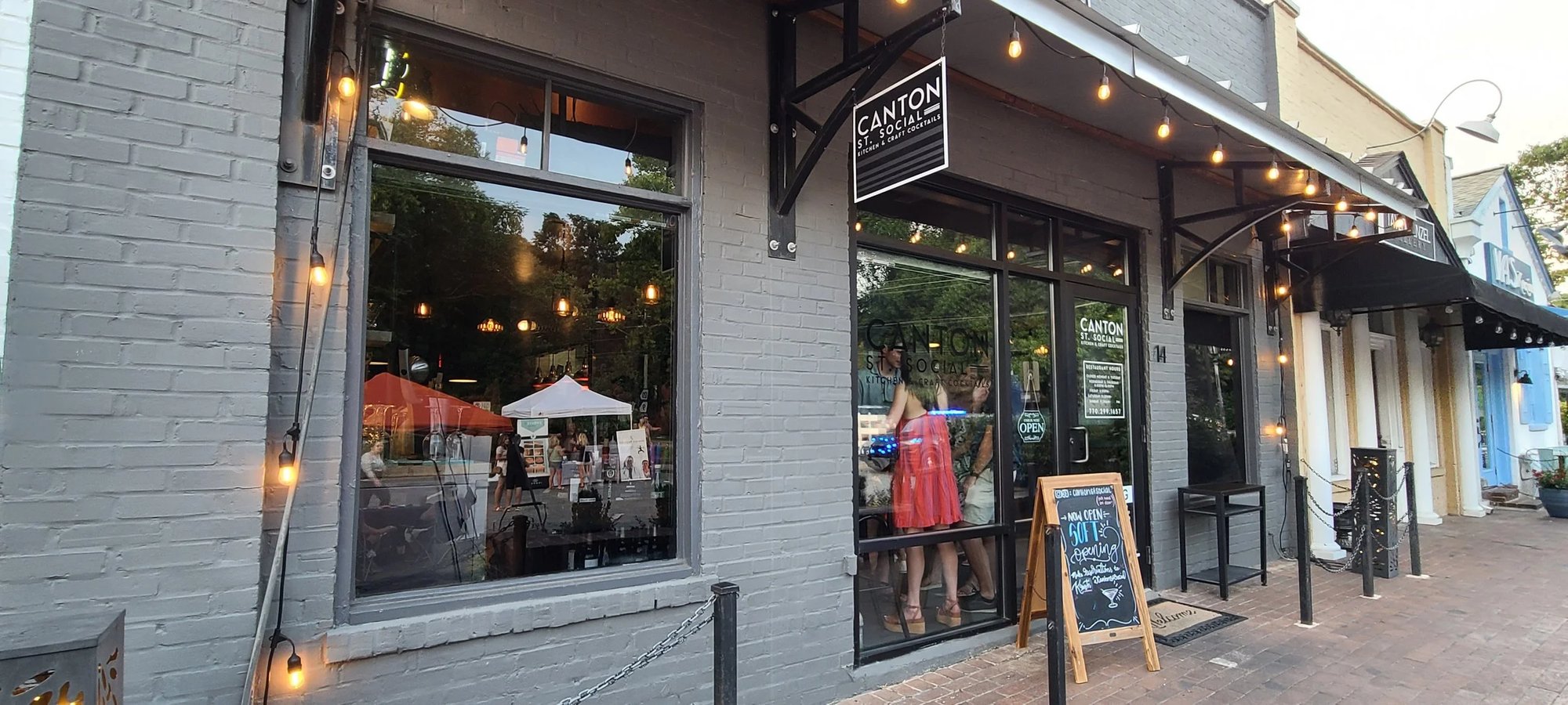 Canton St. Social restaurant in Roswell, United States