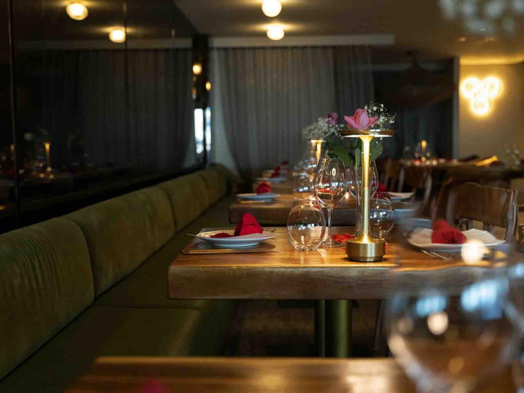 Hedonist, Sydney, Australia