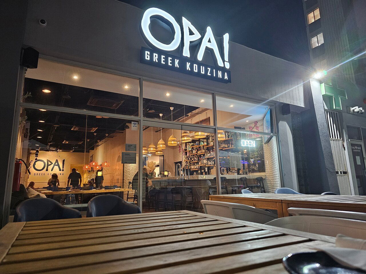 OPA Greek Kouzina, Restaurant in San Juan