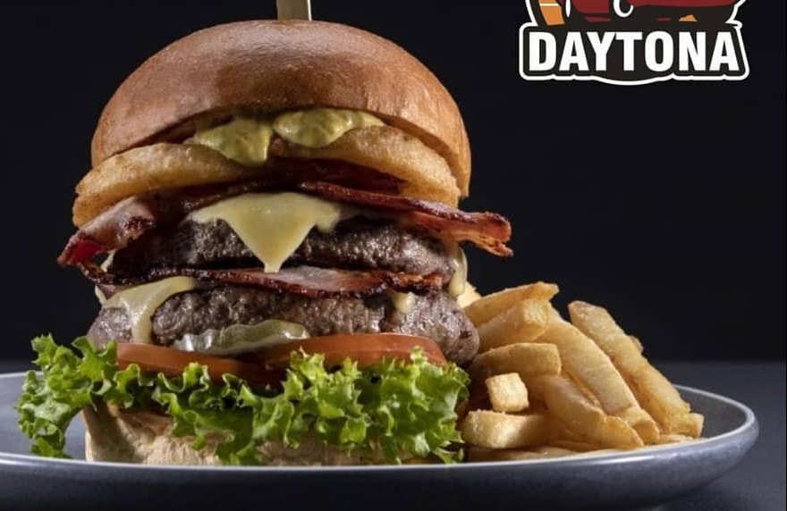 Daytona Burger & Beer restaurant in Piraquara, Brazil