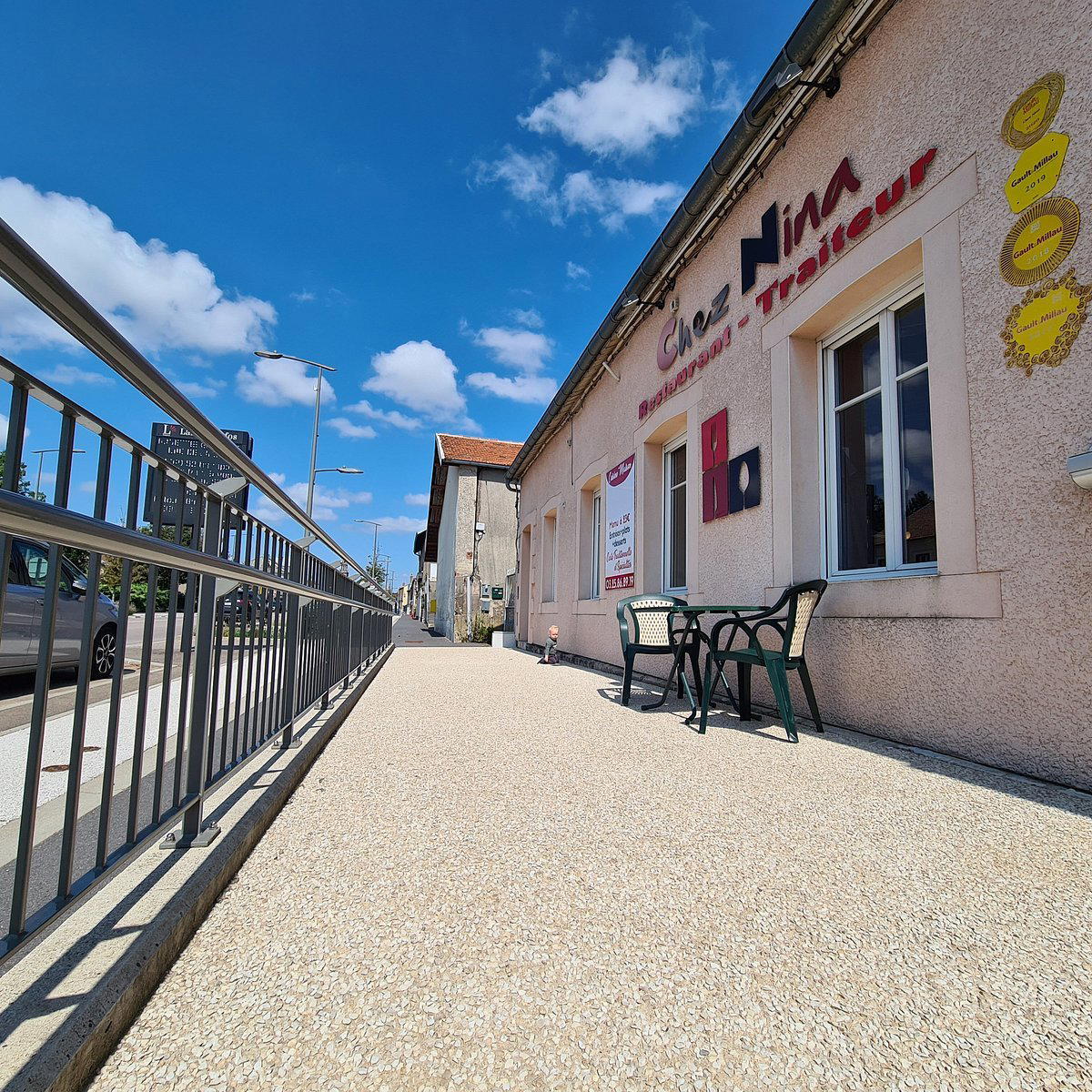 Chez Nina restaurant in Langres, France