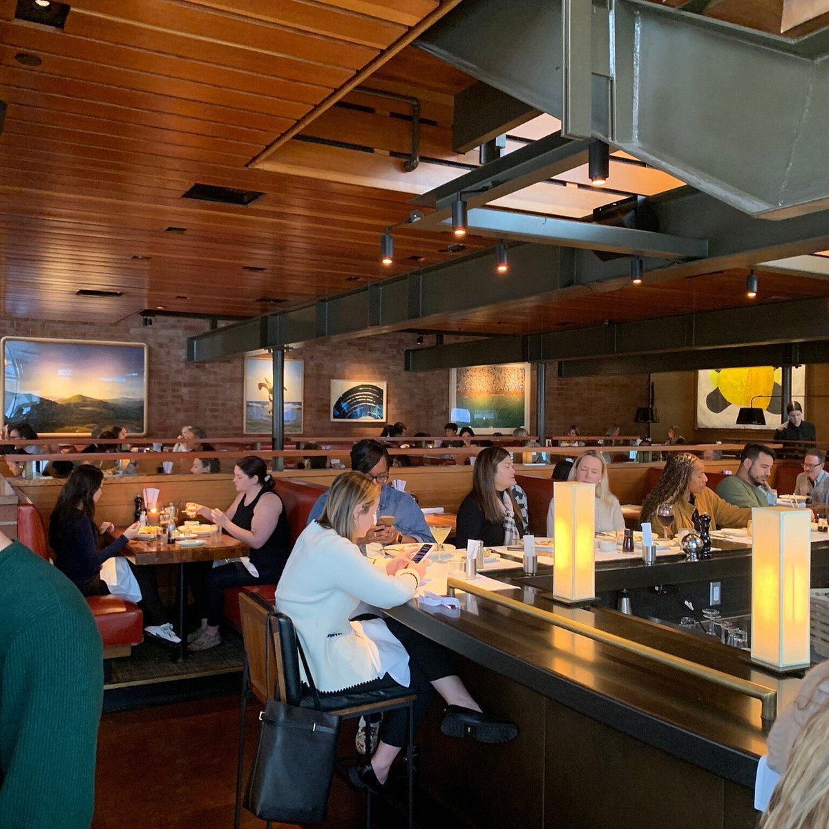 Hillstone, Restaurant in Santa Monica