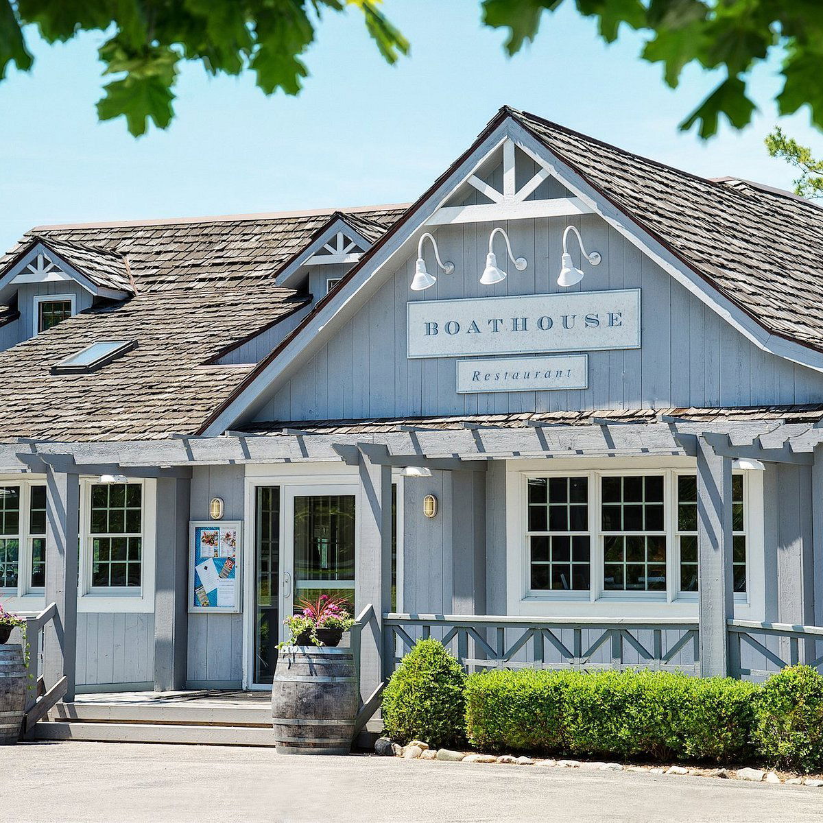 Boathouse Restaurant, Restaurant in Traverse City