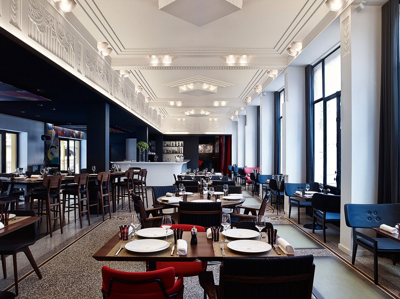 Brasserie Molitor, Restaurant in Paris