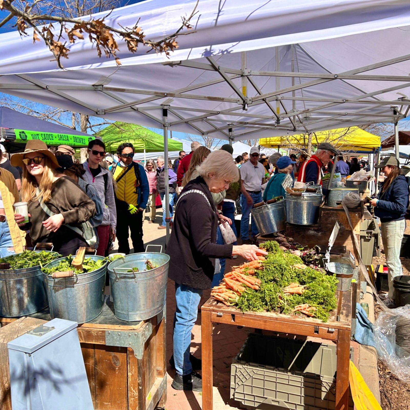 Lively market, Restaurant in Louisville