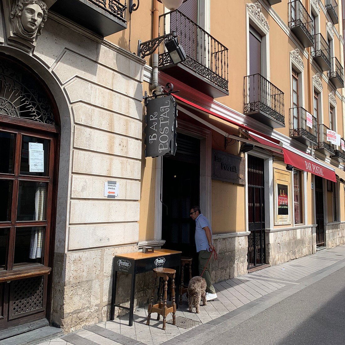 Bar Postal, Restaurant in Valladolid