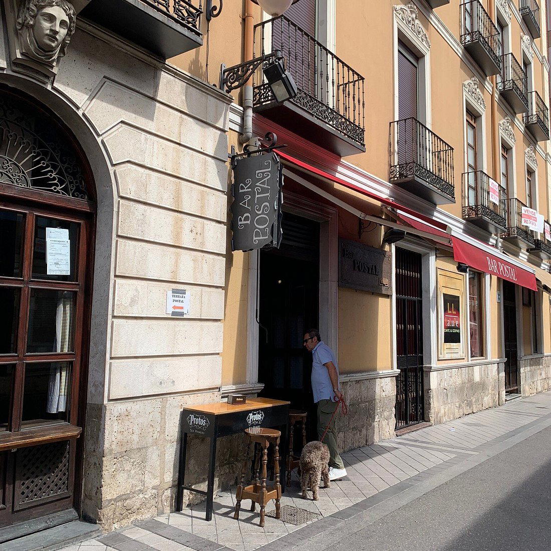 Bar Postal restaurant in Valladolid