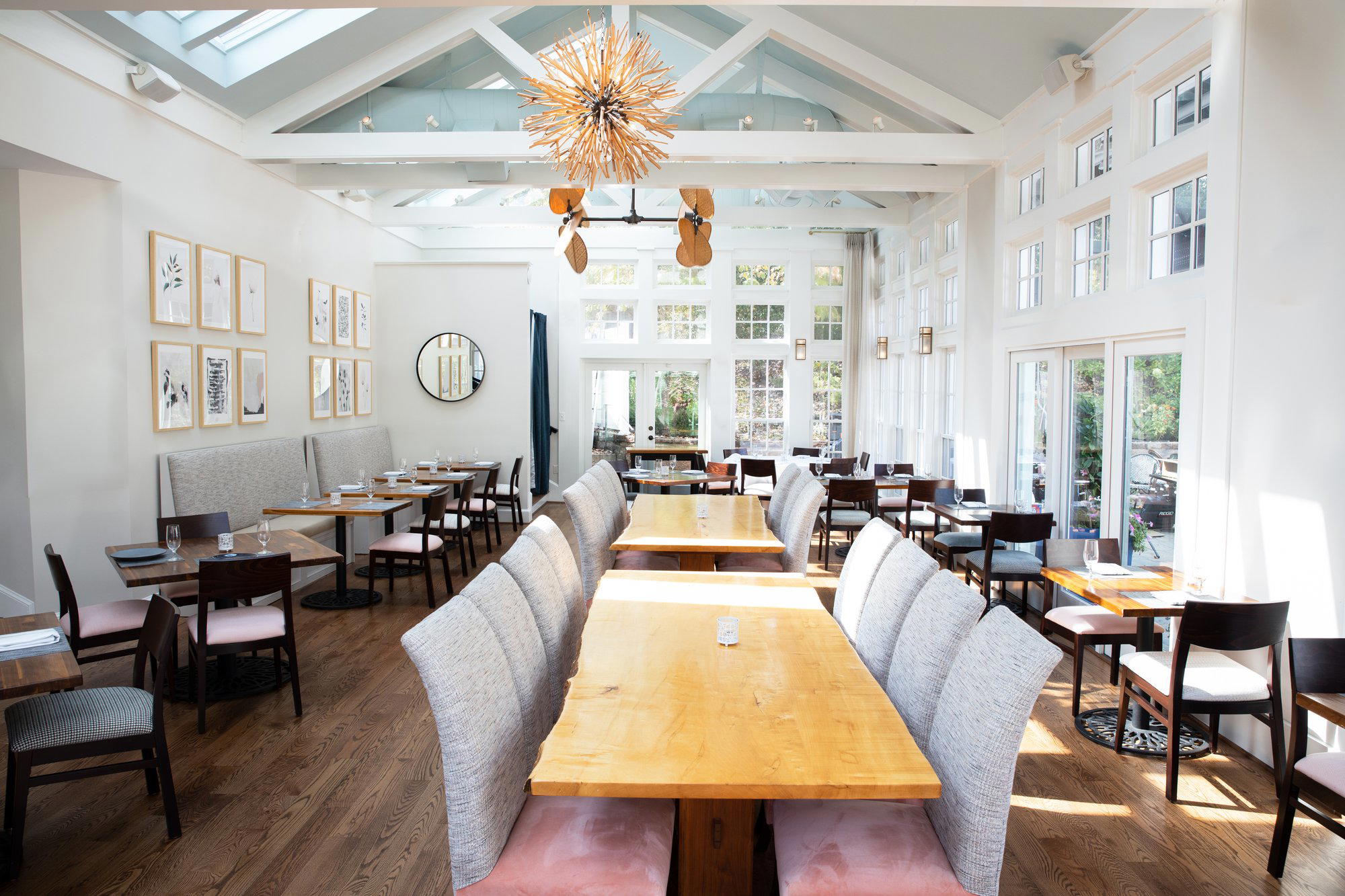 Trummer's on Main restaurant in Clifton, United States