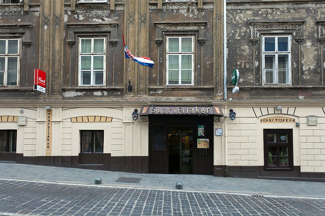 Stari Fijaker, Restaurant in Zagreb
