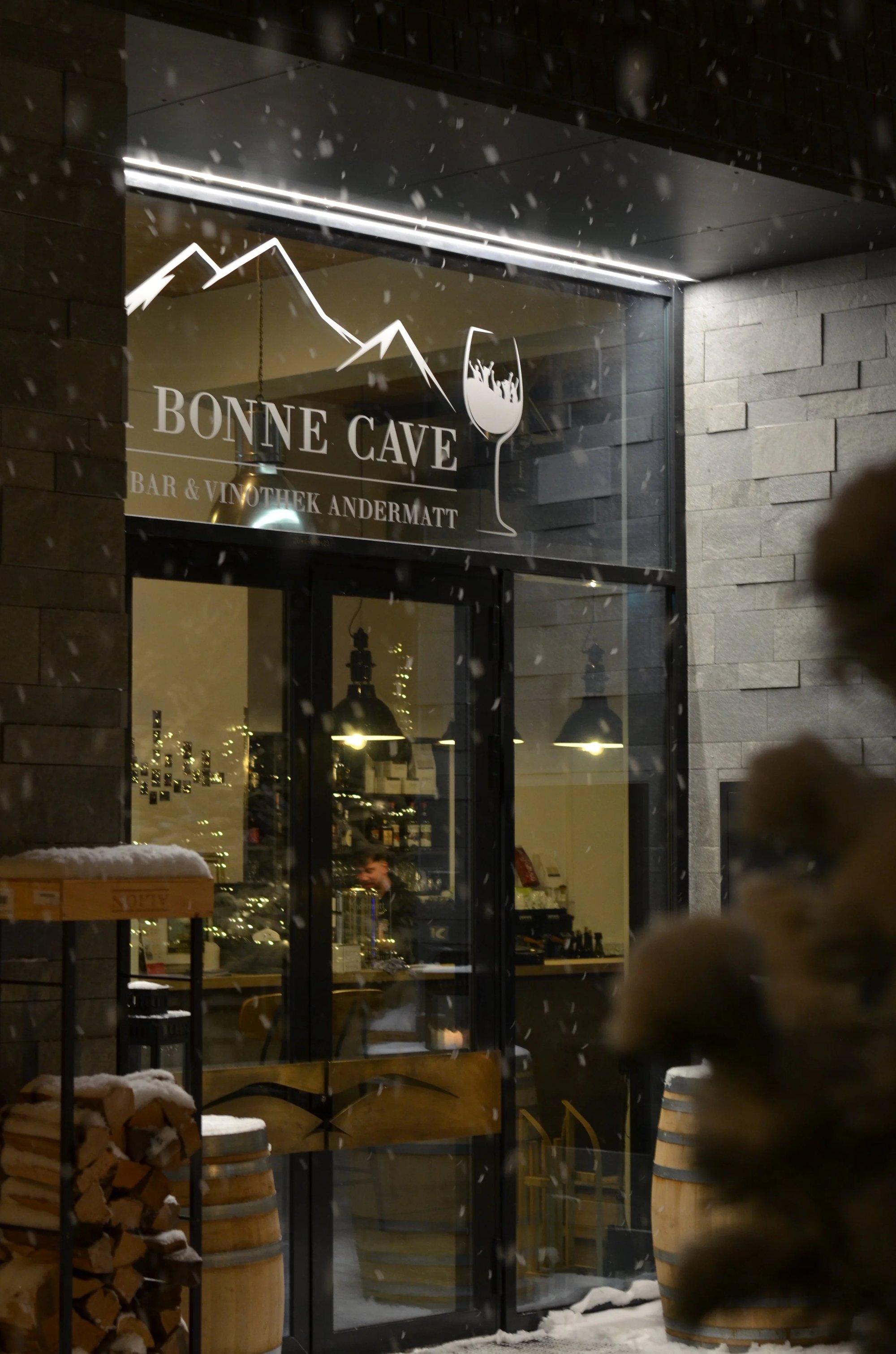 La Bonne Cave Andermatt