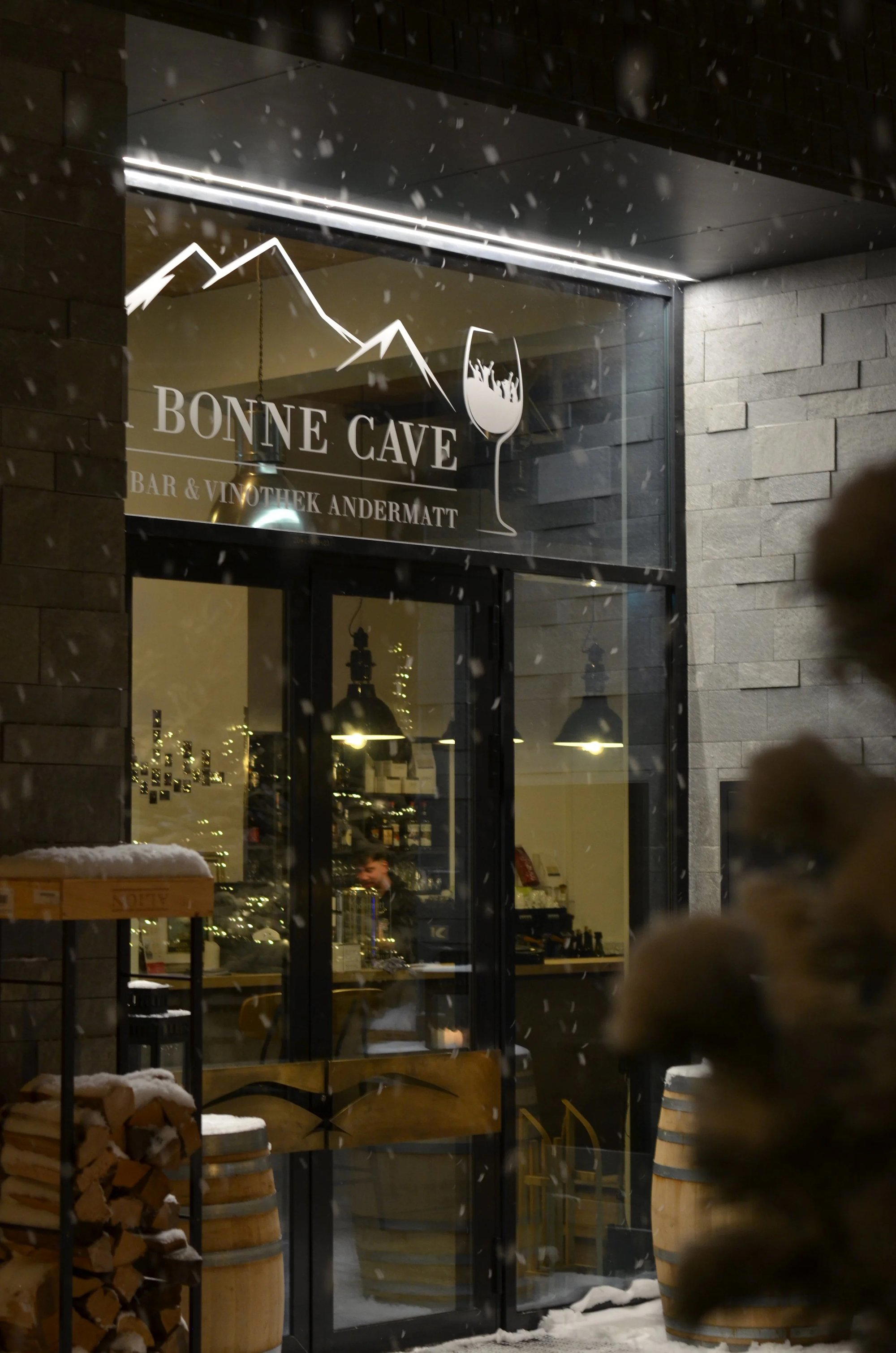 La Bonne Cave Andermatt, Andermatt, Switzerland