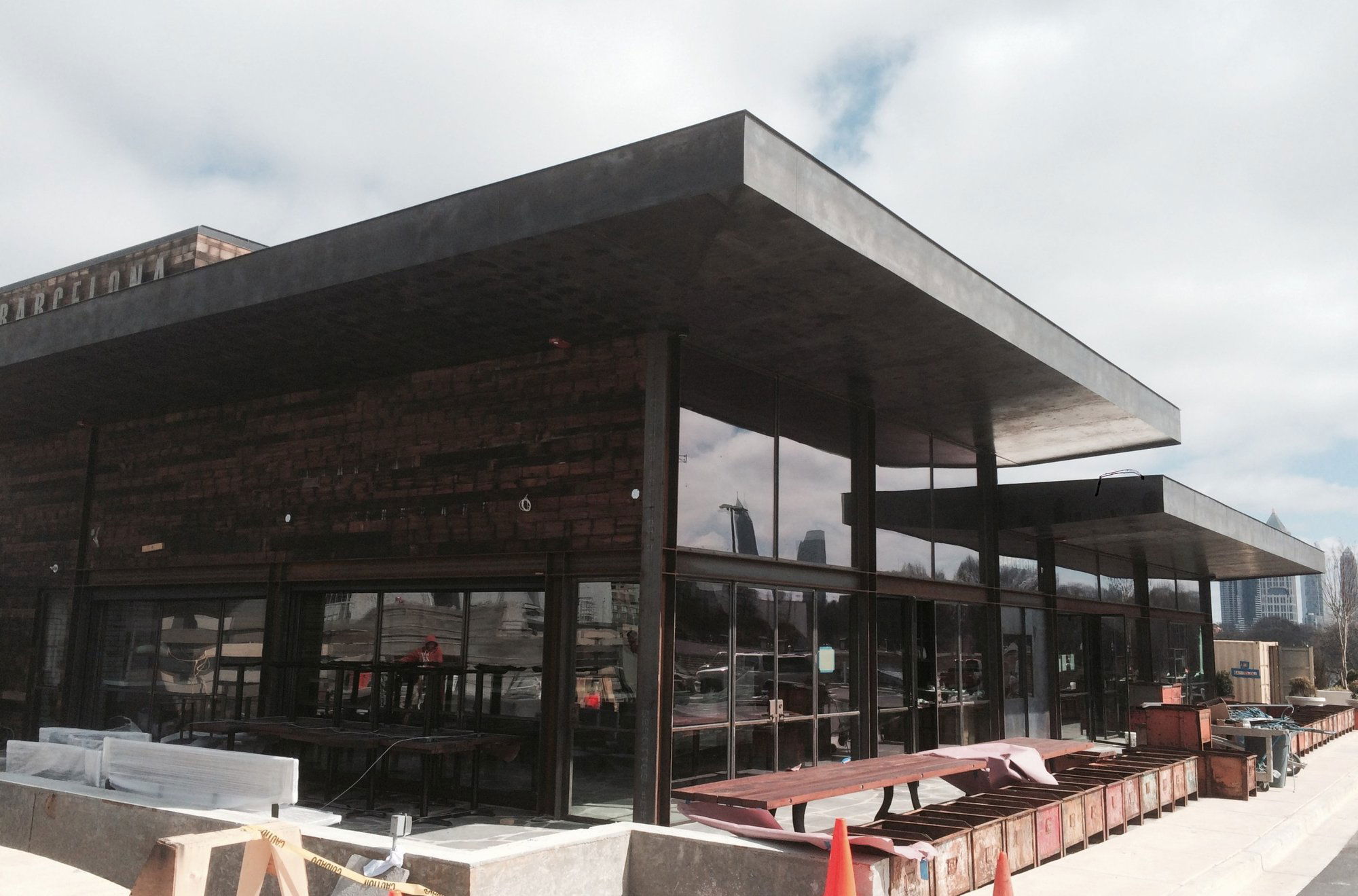 Barcelona Wine Bar Westside Ironworks, Restaurant in Atlanta