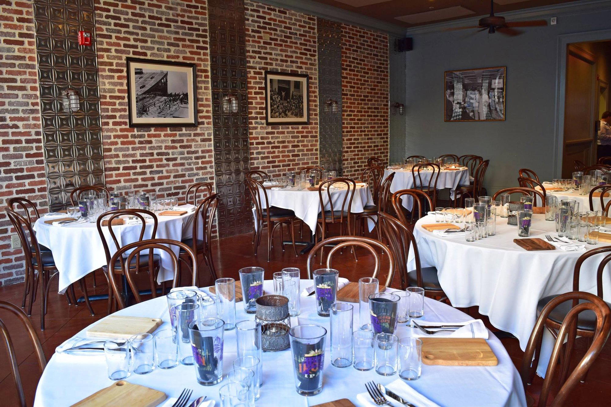 Kingfish restaurant in New Orleans, United States