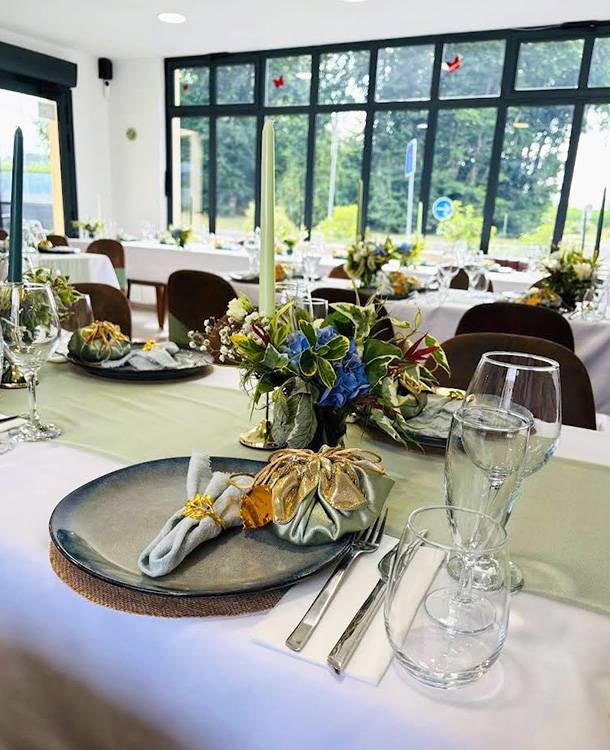 Aux Quatre Vents restaurant in Auteuil