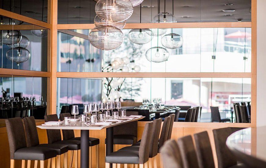 Leatherby's Cafe Rouge restaurant in Costa Mesa, United States