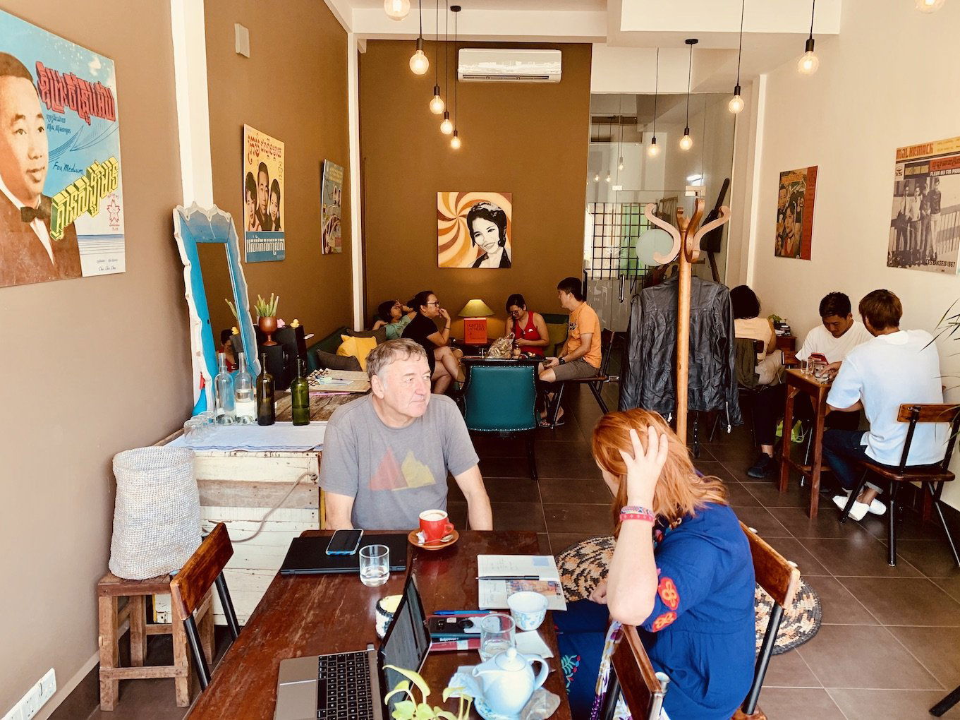 The Little Red Fox Espresso Cafe, Restaurant in Siem Reab
