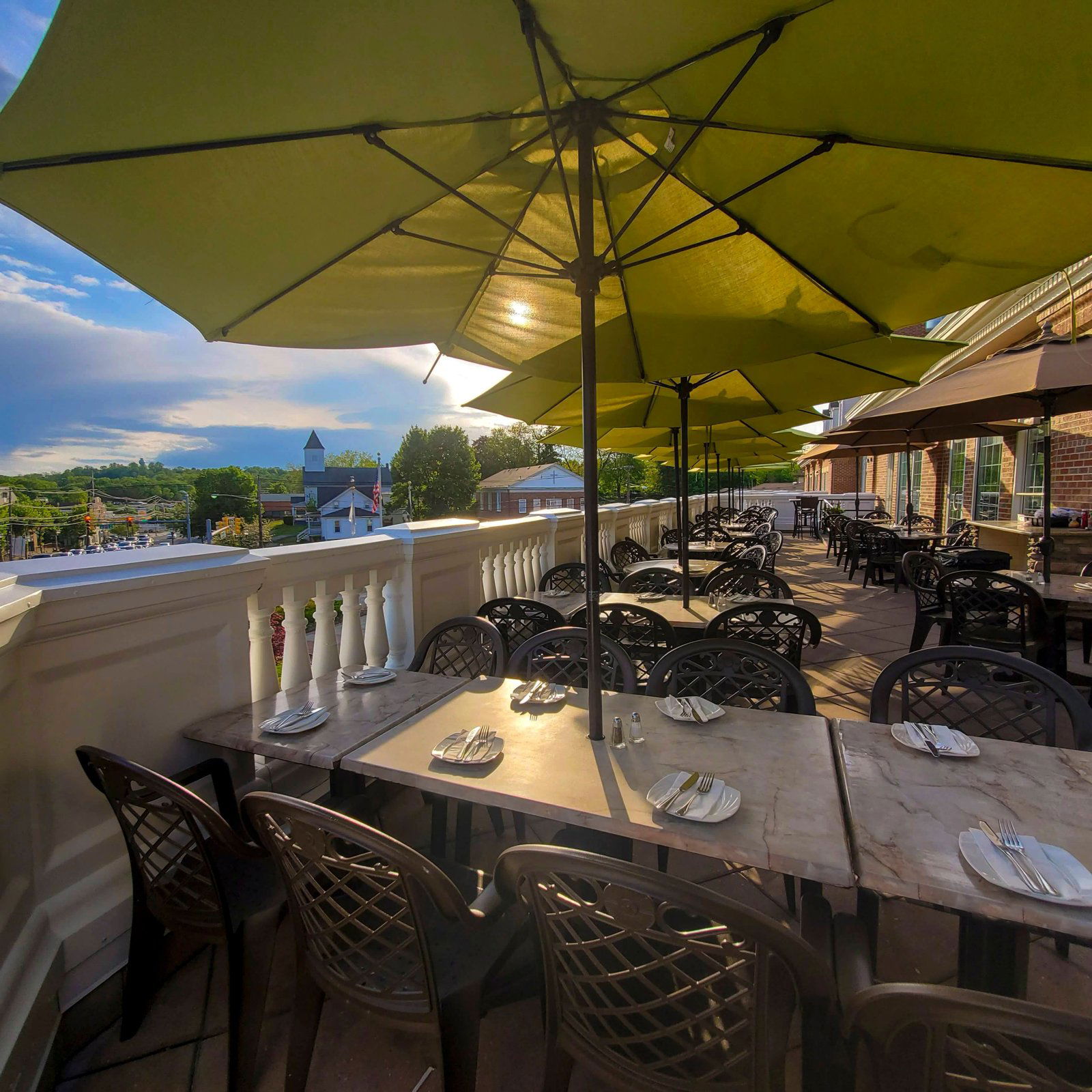 THAVMA Mediterranean Grill, Restaurant in Livingston