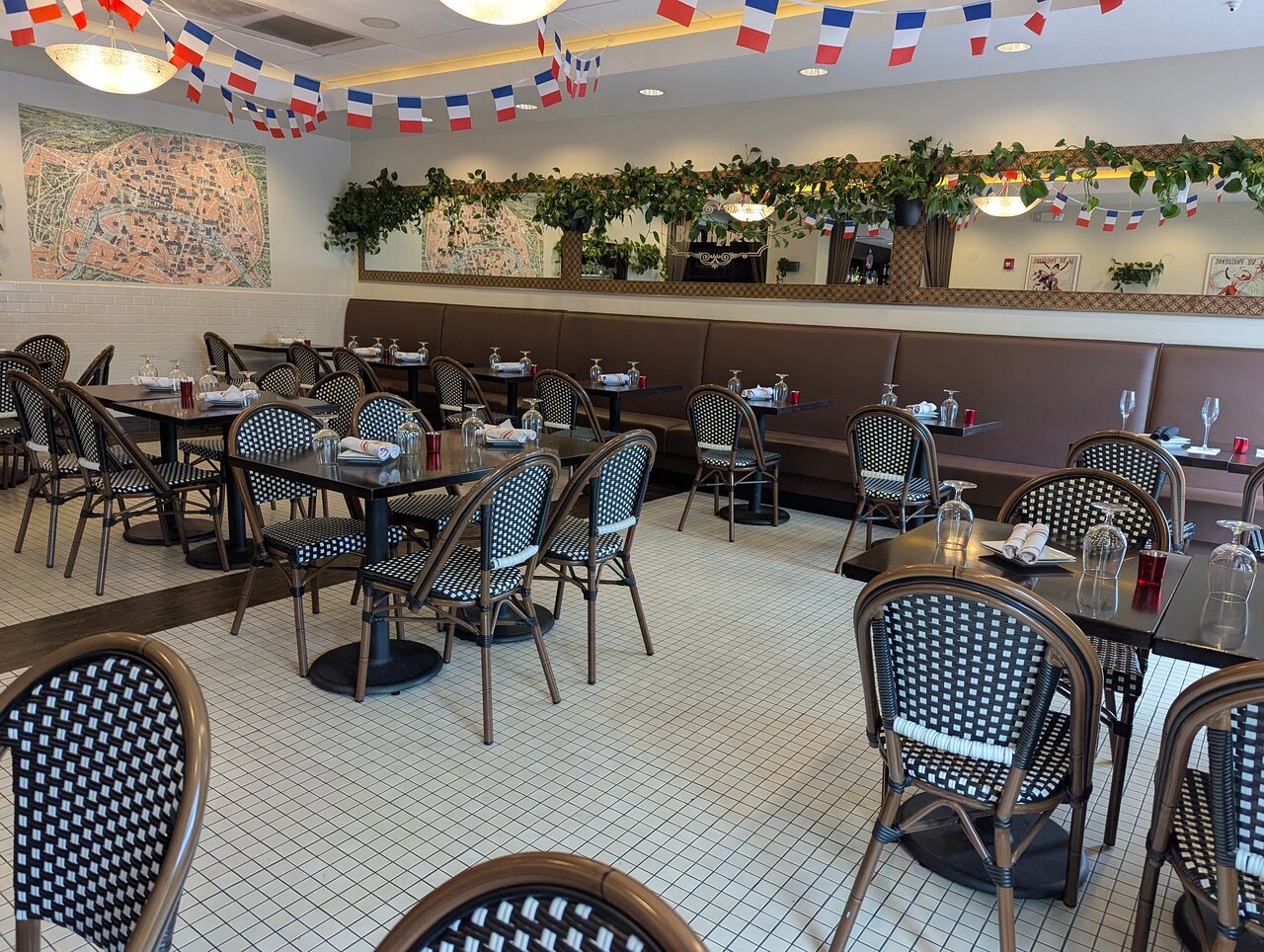 Bastille Brasserie & Bar