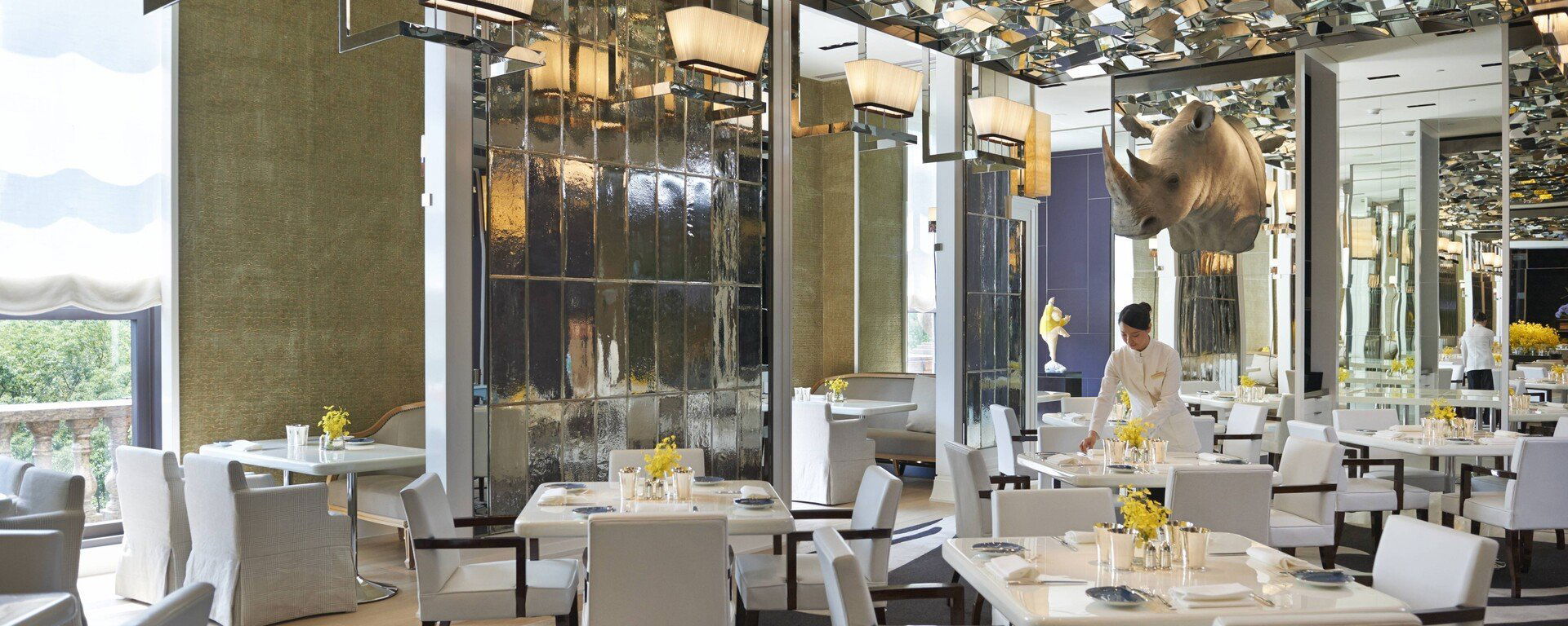 Café Un Deux Trois, Restaurant in Taipei