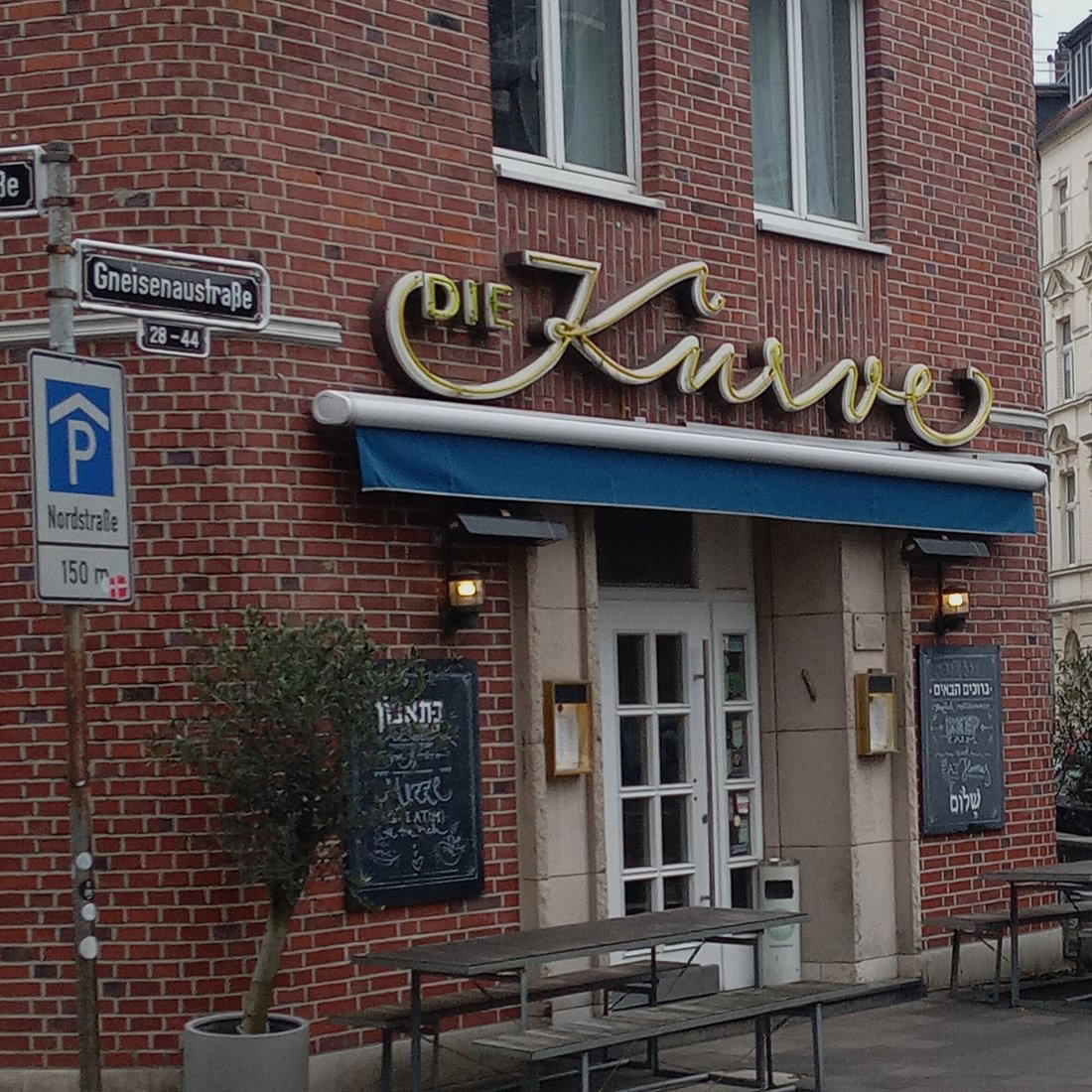 Die Kurve restaurant in Düsseldorf, Germany