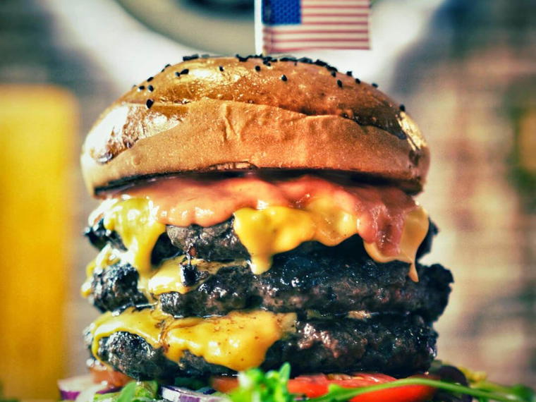 Krowa Mać Burger's Kielce, Kielce, Poland