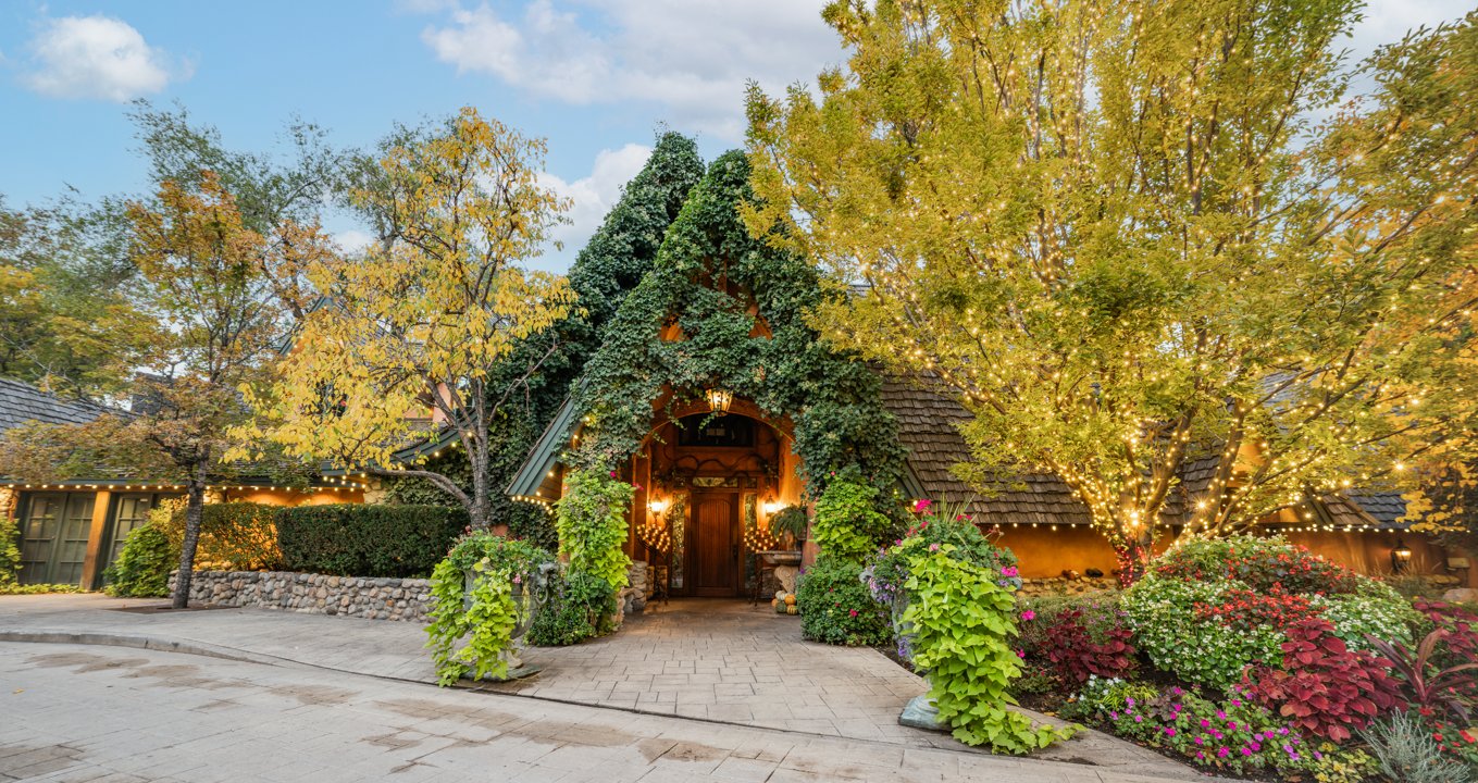 Tuscany restaurant in Holladay, United States