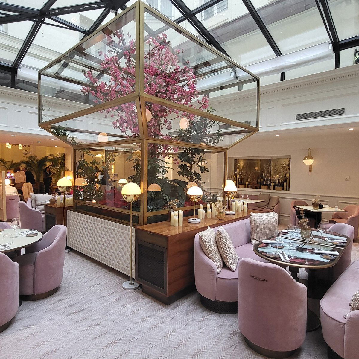RIVAGES, Restaurant in Paris