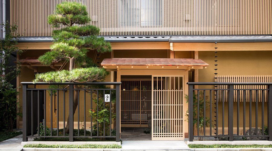 Miyakodori:Tokyo Geisha Entertainment and Restaurant, Restaurant in Tokyo