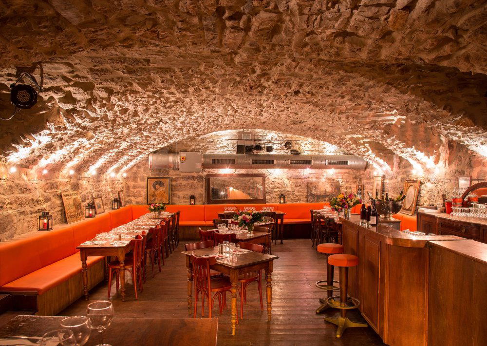 Les Lyonnais restaurant in Lyon, France