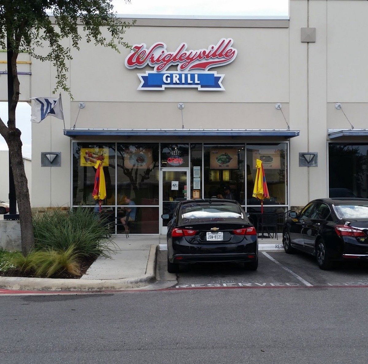 Wrigleyville Grill, Restaurant in San Antonio
