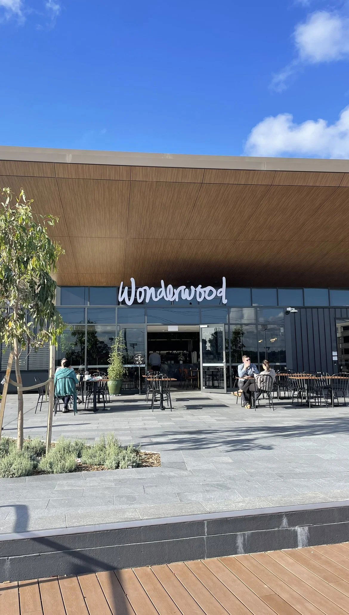 Wonderwood Eatery, Restaurant in Sydney