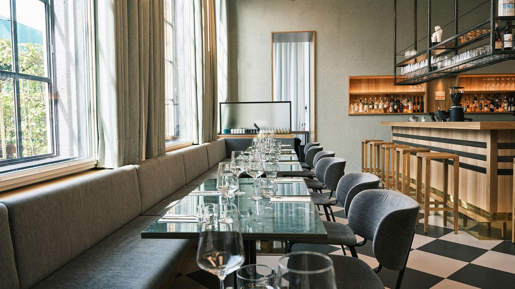 Berliner Bahnhof restaurant in Hamburg, Germany