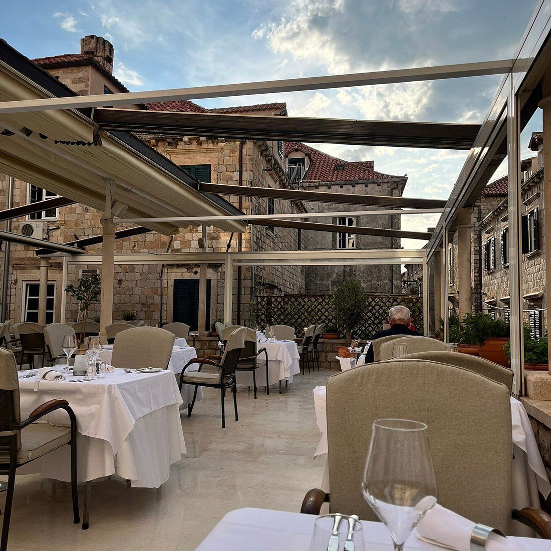 Restaurant Magdalena, Restaurant in Dubrovnik