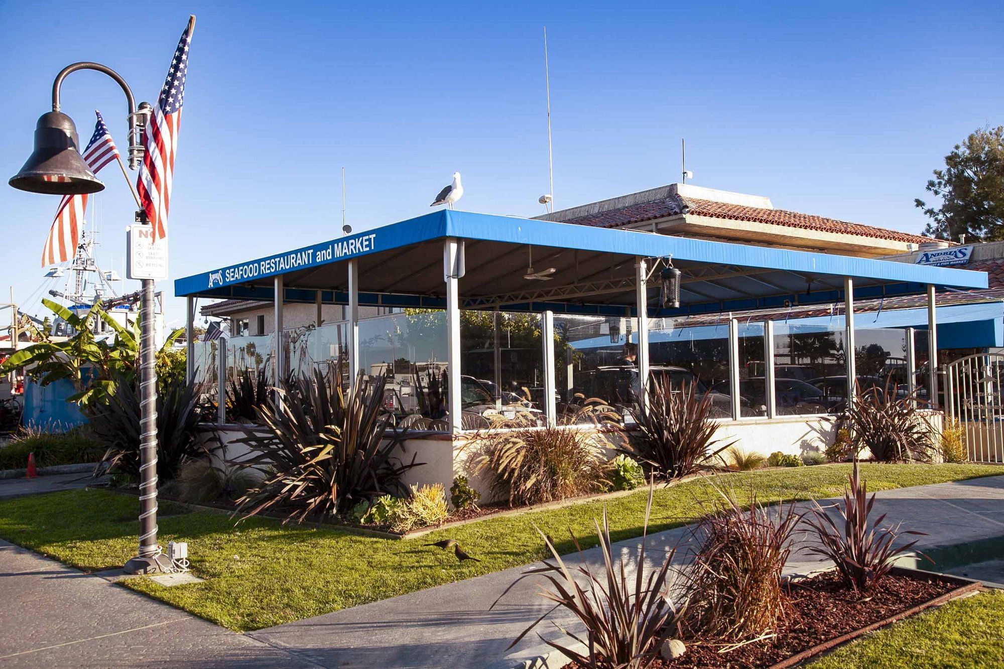 Andria's Seafood, Restaurant in Ventura