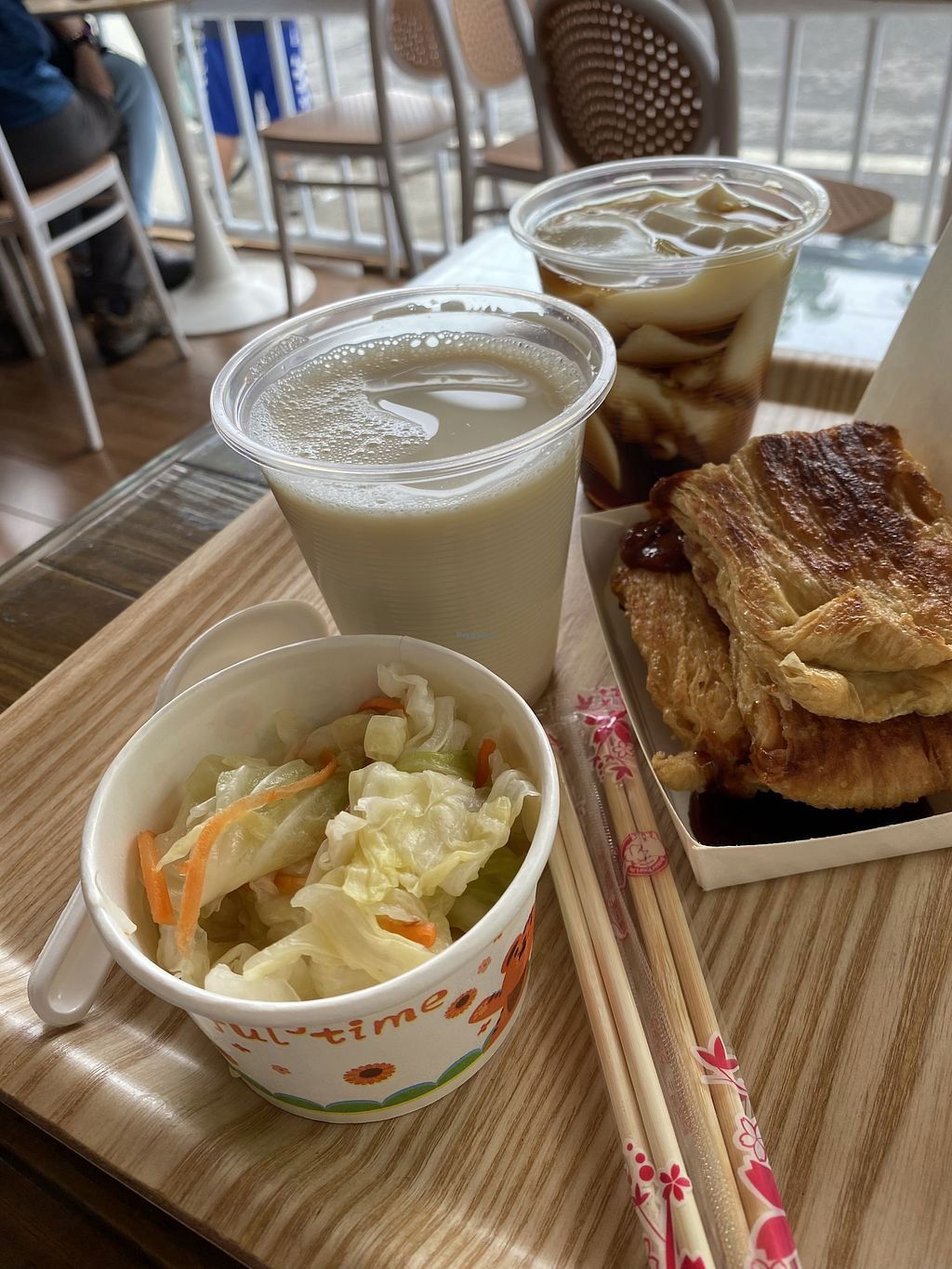 Ochi Beans Bun, Tofu Skin Soy Milk Shop, Restaurant in Chishang
