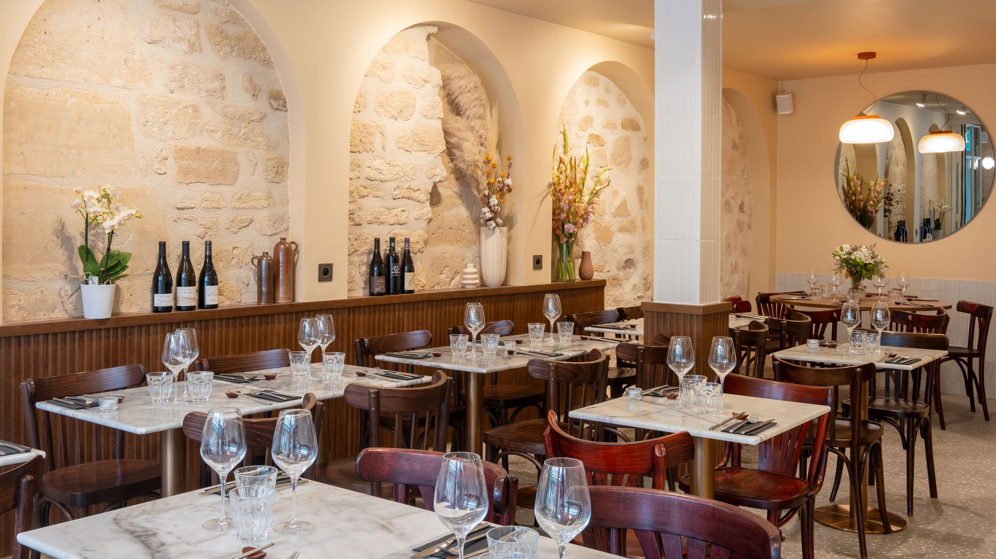 Baguette, Restaurant in Paris