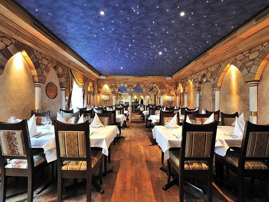 Restaurant Le Cèdre - Badenerstrasse restaurant in Zürich, Switzerland