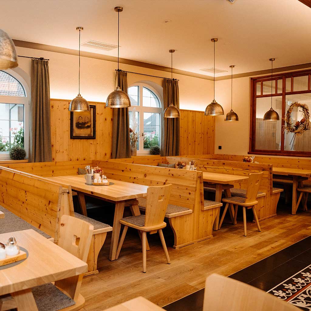 Gasthof zum Oberen Wirt restaurant in Gilching, Germany